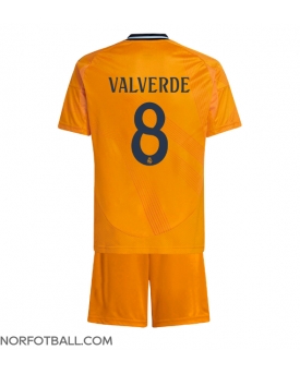 Billige Fotballdrakt Real Madrid Federico Valverde #8 Replika Bortedraktsett Barn 2024-25 Kortermet (med bukser)
